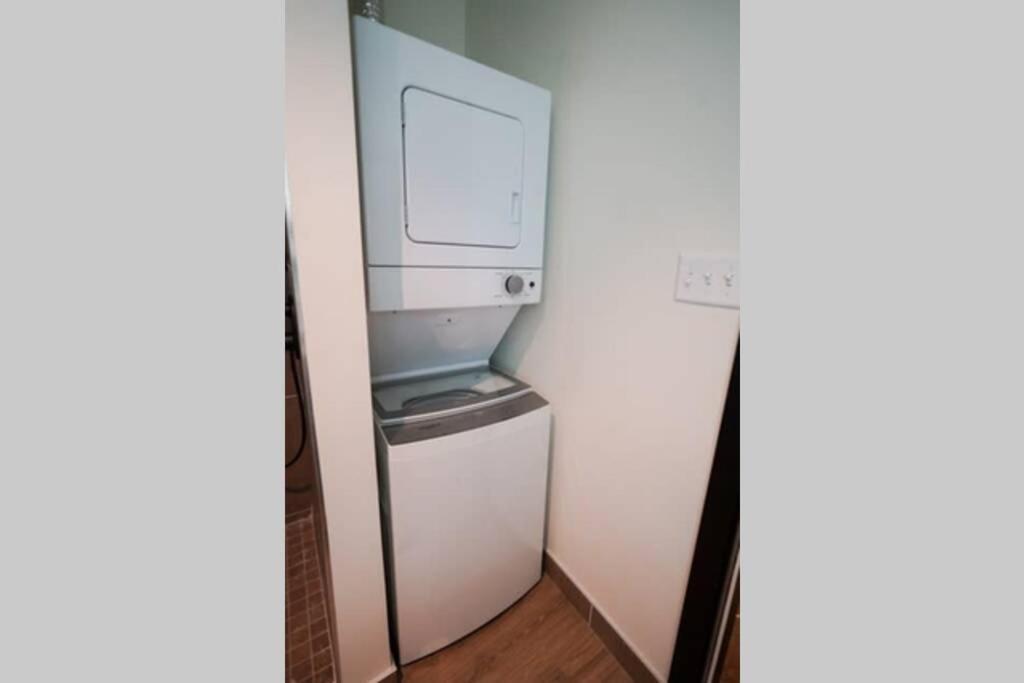 3E - *Renovated* 3 Min To Hillman Cancer Center Sleeps 6 พิตต์สเบิร์ก ภายนอก รูปภาพ